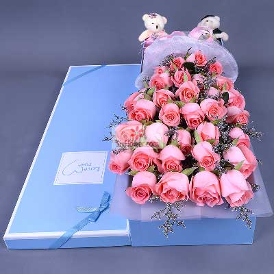 33朵戴安娜粉玫瑰，给你幸福的一生