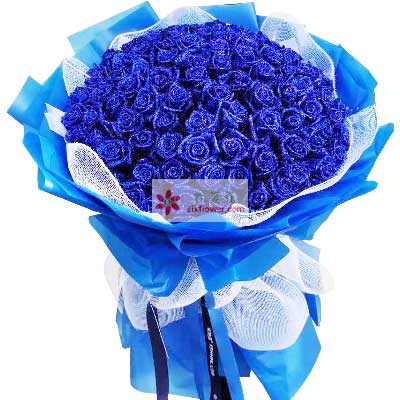 99朵蓝玫瑰，共筑美好爱情