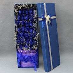 33朵蓝玫瑰，礼盒装，思念与祝福