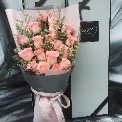 19朵戴安娜粉玫瑰，礼盒装，给你一生不变的爱
