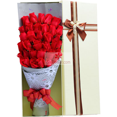30朵红玫瑰，礼盒装，你是我生命里美丽的风景线