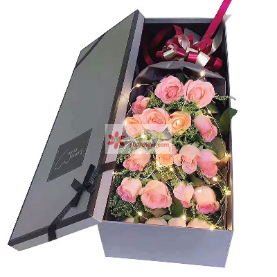 19朵戴安娜粉玫瑰礼盒，有你世界才能美丽