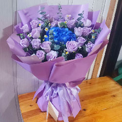 21朵紫色玫瑰绣球花，一生只想有你相伴