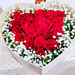 19朵红玫瑰心形礼盒，恩爱幸福到老