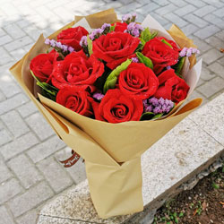 11朵红玫瑰，享受和你的每一分每一秒