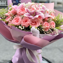 19朵粉玫瑰康乃馨，快乐永驻你的心间