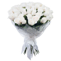 41朵白玫瑰手捧花，爱慕之情