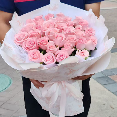 33������ȷ�õ�壬����һ������